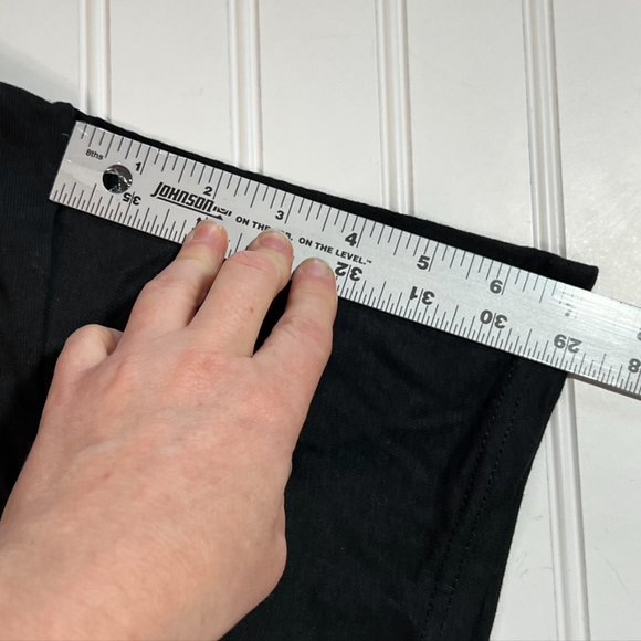 Sorry Not Sorry Graphic Tee T-shirt Men's Unisex M NWT - Picture 5 of 8